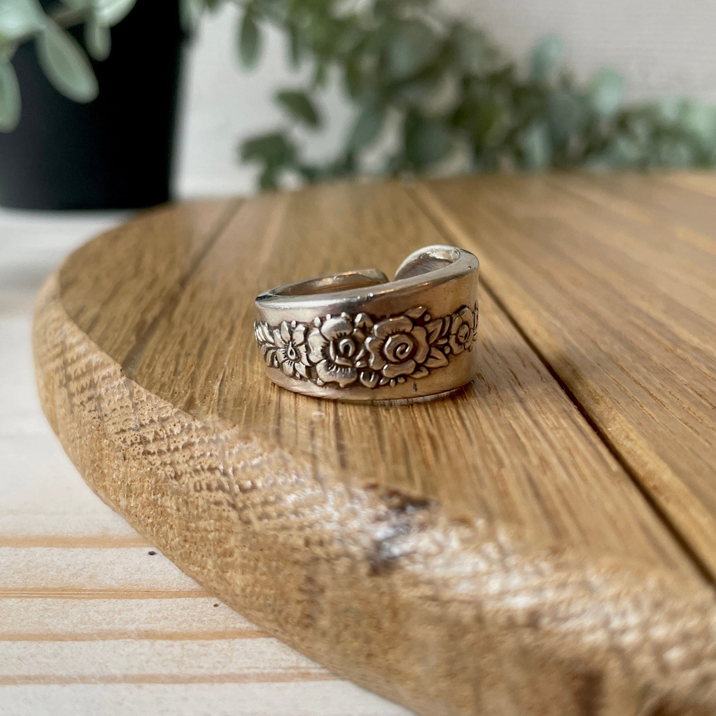 Size 7.5 Silver Plated Ring